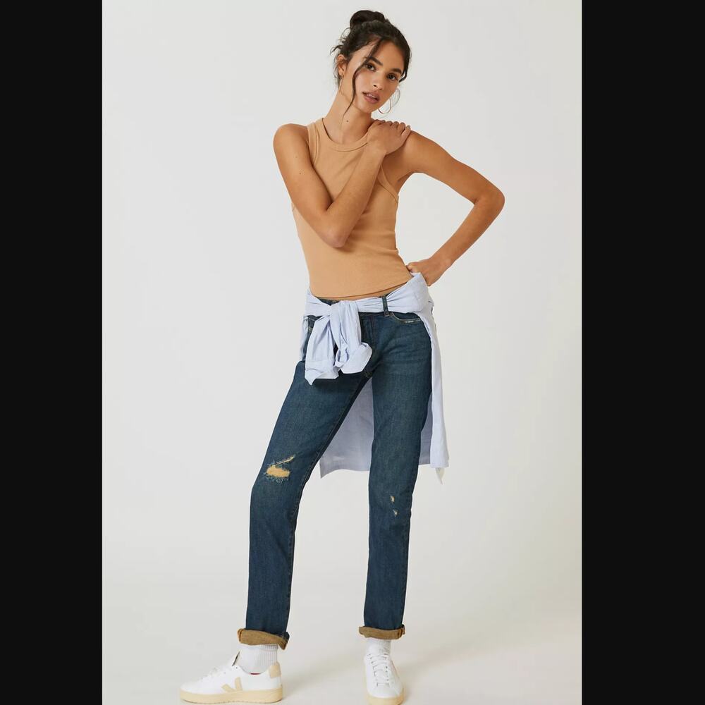 NWT Anthropologie Pilcro Boyfriend Distressed Jeans - 30 Waist